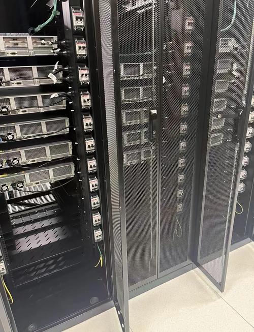 裸金属独享物理服务器,什么是裸金属架构-第3张图片 裸金属独享物理服务器,什么是裸金属架构-第3张图片