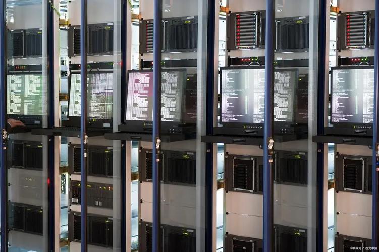 裸金属服务器的用户/什么是裸金属架构-第4张图片